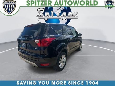 Used 2019 Ford Escape SE FWD image 8