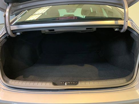 Used 2023 Hyundai Elantra SEL w/ Convenience Package image 42