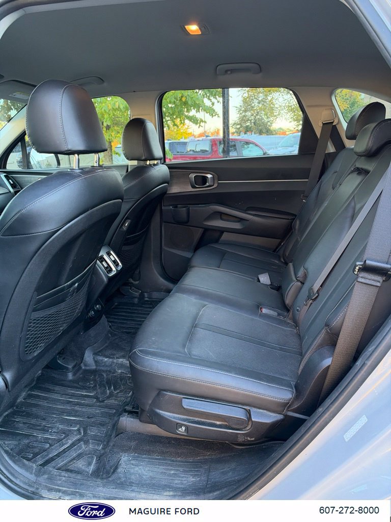 Used 2022 Kia Sorento S AWD/4WD image 9