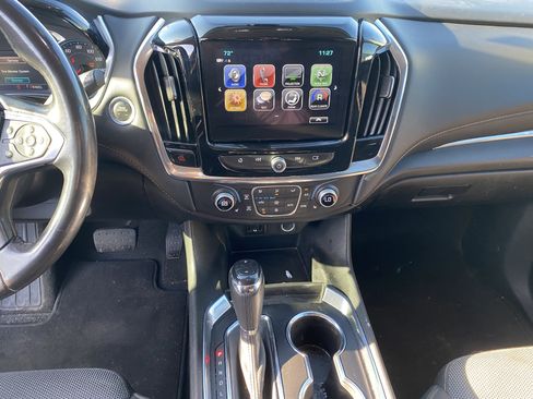Used 2019 Chevrolet Traverse LT image 10