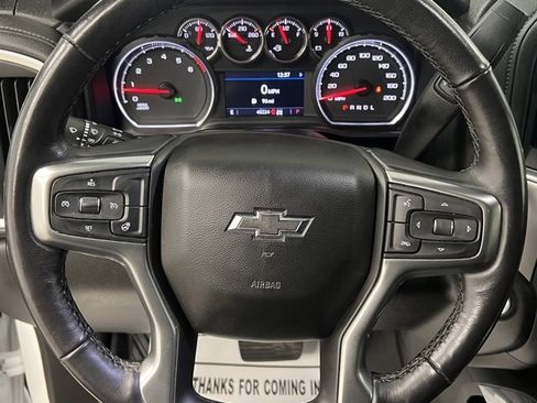 Used 2022 Chevrolet Silverado 1500 LT Trail Boss w/ Convenience Package II image 28