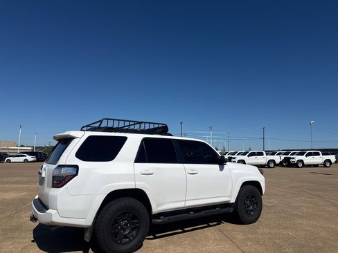 Used 2023 Toyota 4Runner SR5 Premium w/ Moonroof Package image 22