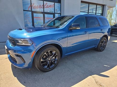 Used 2024 Dodge Durango R/T AWD/4WD image 3