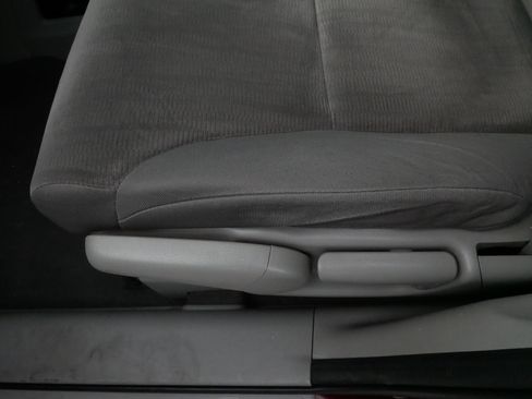 Used 2012 Honda CR-V LX image 20