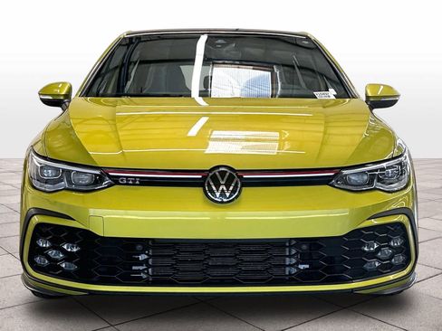 Used 2022 Volkswagen GTI Autobahn FWD image 2
