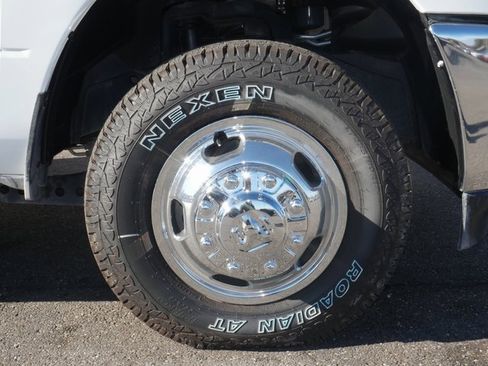 Used 2024 RAM 3500 SLT w/ Quick Order Package 2YG SLT image 10