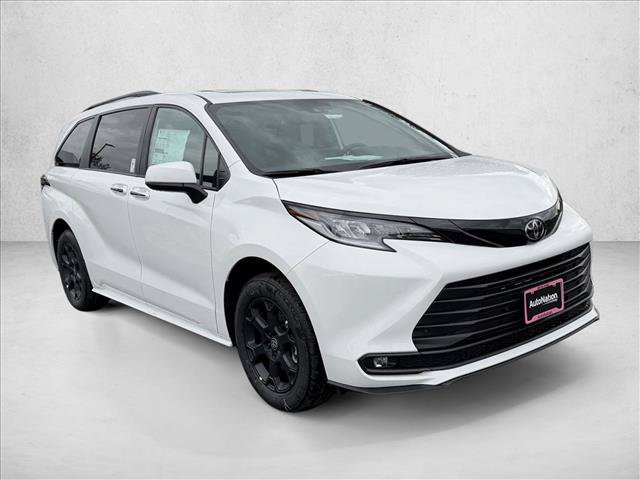 New 2026 Toyota Sienna XLE Woodland Edition AWD/4WD image 3