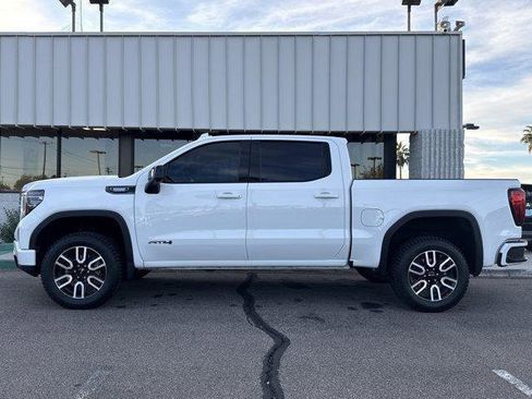 Used 2024 GMC Sierra 1500 AT4 w/ Technology Package image 32