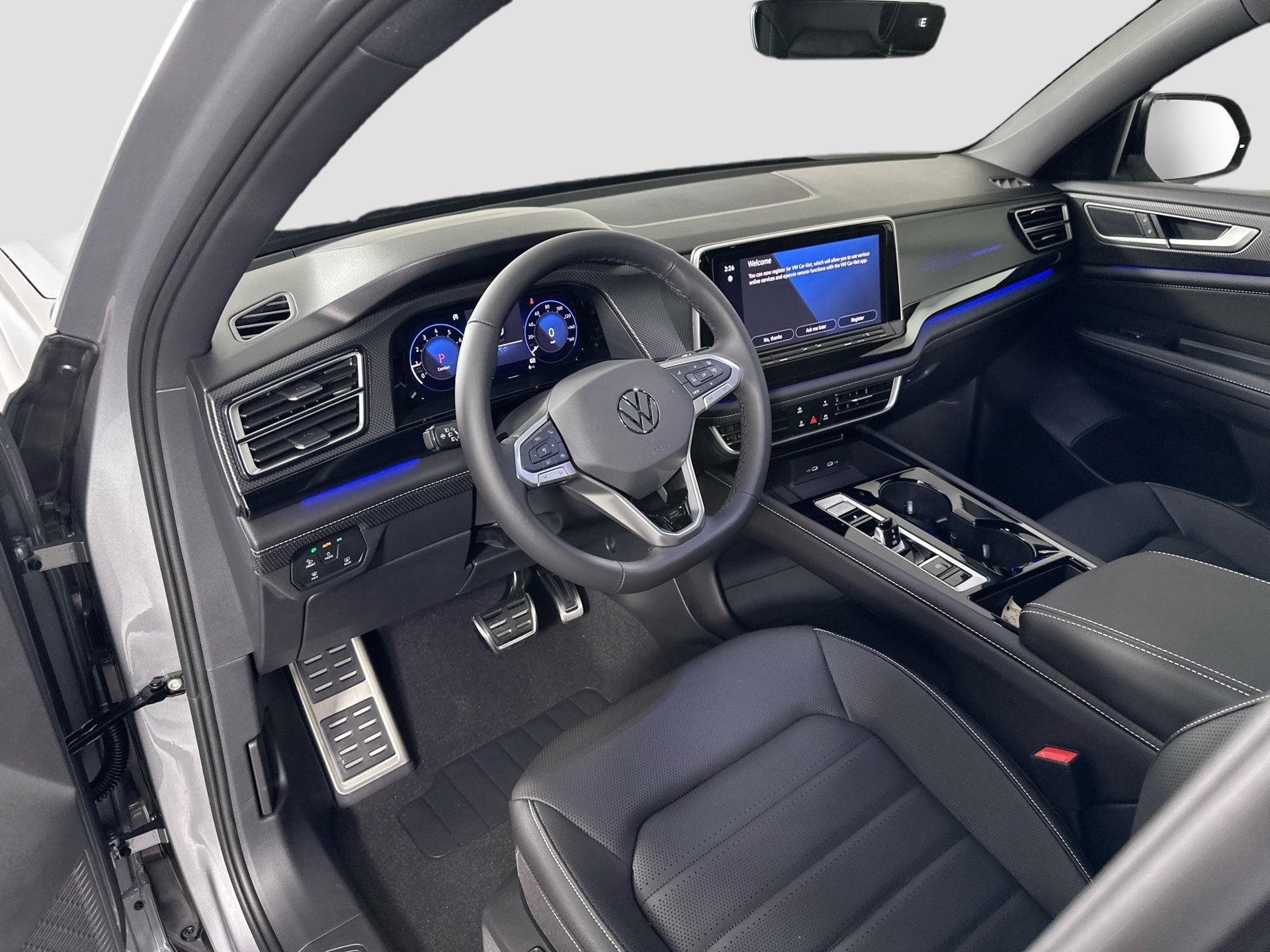 Certified 2026 Volkswagen Atlas Cross Sport SEL R-Line AWD/4WD image 9