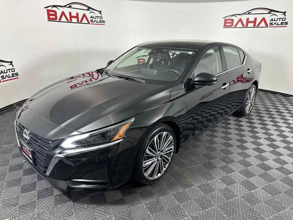 Used 2023 Nissan Altima 2.5 SL AWD/4WD image 3