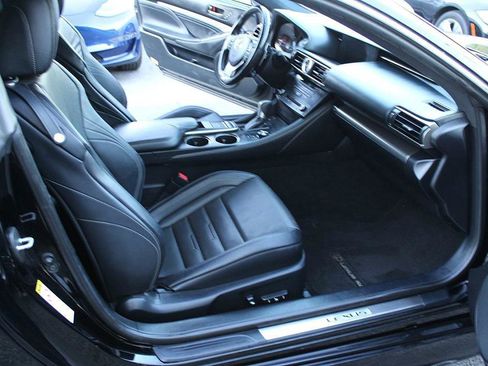 Used 2016 Lexus RC 200t image 20