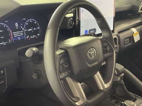 New 2026 Toyota 4Runner Limited AWD/4WD image 14