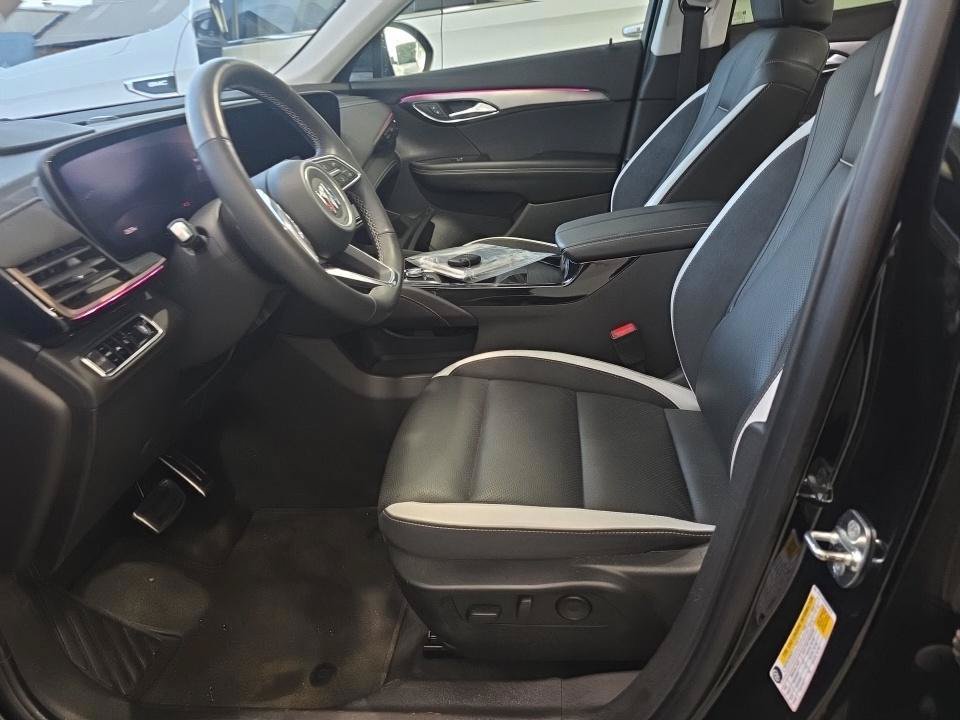 Used 2025 Buick Envision Sport Touring AWD/4WD image 13