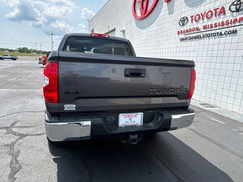 Used 2019 Toyota Tundra SR5 AWD/4WD image 29