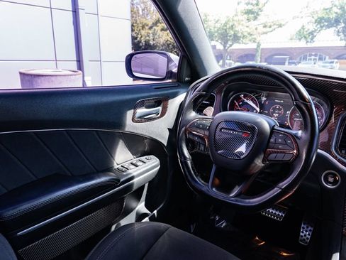 Used 2020 Dodge Charger Scat Pack RWD image 11