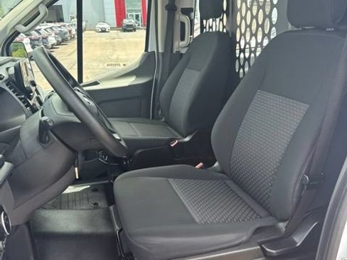 Used 2025 Ford Transit 250 Low Roof w/ Exterior Upgrade Package RWD image 9