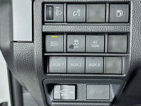 New 2025 Toyota Tacoma TRD Off-Road image 13