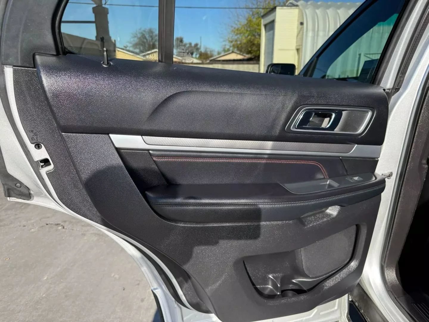 Used 2016 Ford Explorer Sport AWD/4WD image 18
