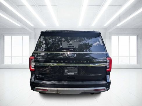 Used 2022 Ford Expedition Limited RWD image 4