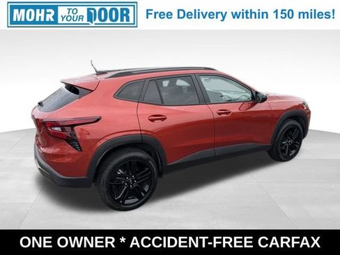 Used 2024 Chevrolet Trax ACTIV w/ Sunroof Package FWD image 7