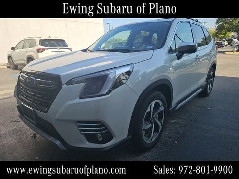 Used 2024 Subaru Forester Touring AWD/4WD image 2