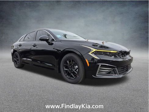New 2026 Kia K5 LXS FWD image 2