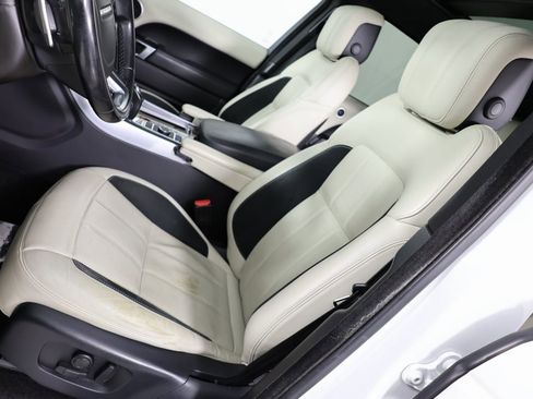 Used 2020 Land Rover Range Rover Sport HSE Dynamic image 10