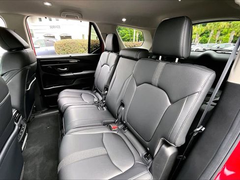 Certified 2026 Honda Pilot EX-L image 49