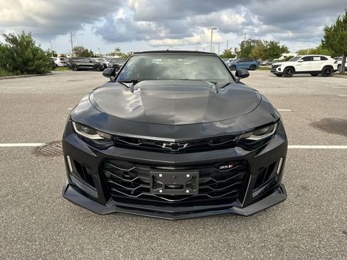 Used 2022 Chevrolet Camaro ZL1 RWD image 17