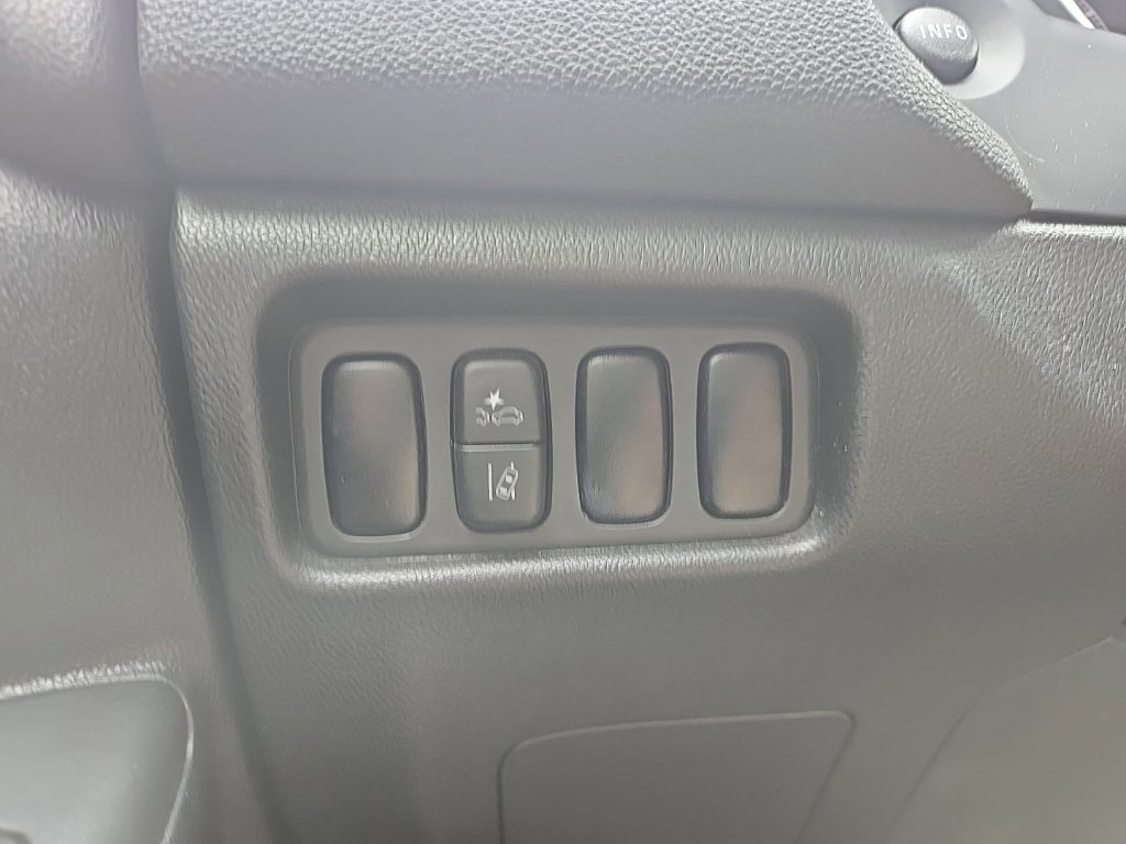 Used 2024 Mitsubishi Outlander Sport ES AWD/4WD image 20