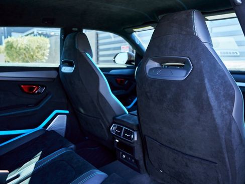 Used 2024 Lamborghini Urus Performante image 47