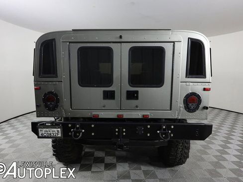 Used 1998 HUMMER H1 4-Door Wagon image 6