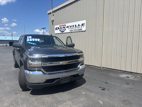 Used 2018 Chevrolet Silverado 1500 LT AWD/4WD image 1