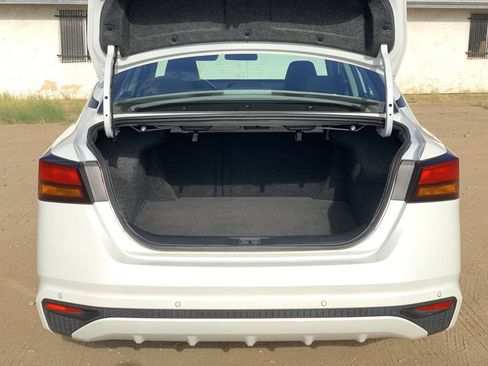 Used 2025 Nissan Altima 2.5 SV FWD image 24