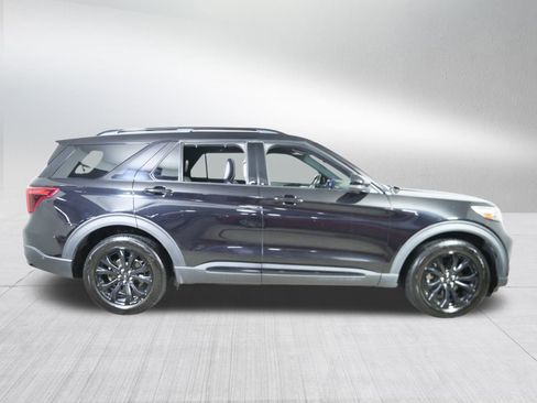 Used 2020 Ford Explorer ST w/ Premium Technology Package image 8