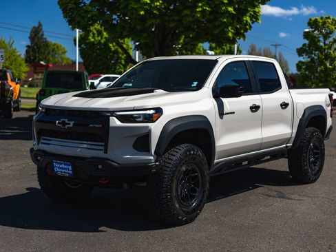 New 2026 Chevrolet Colorado ZR2 w/ ZR2 Bison Edition AWD/4WD image 5