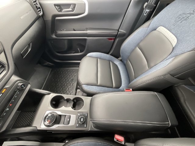 New 2026 Ford Bronco Sport Outer Banks w/ Sasquatch Outer Banks Package AWD/4WD image 21