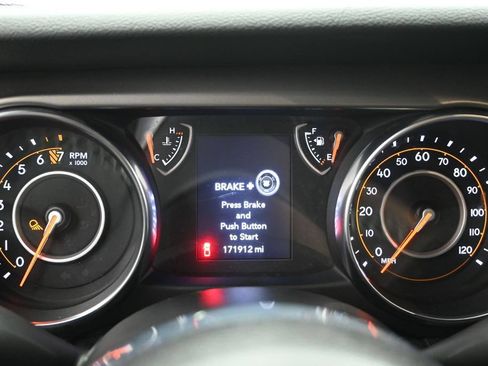 Used 2020 Jeep Gladiator Sport w/ Quick Order Package 24S AWD/4WD image 11