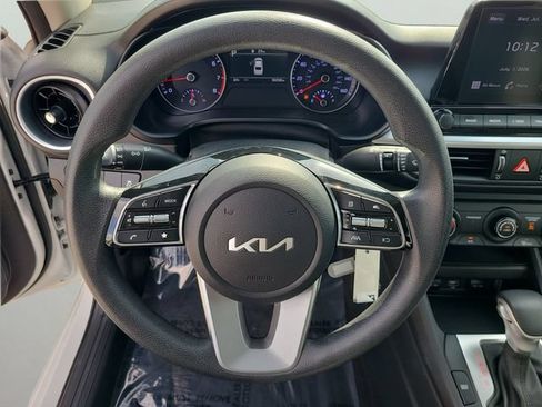 Used 2023 Kia Forte LXS w/ LXS Technology Package FWD image 24