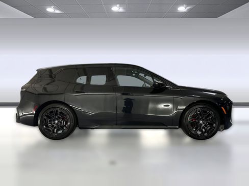 New 2026 BMW iX xDrive60 w/ M Sport Package image 6
