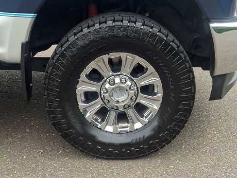 Used 2017 Ford F350 Lariat AWD/4WD image 11