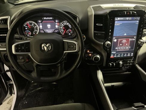 Used 2023 RAM 1500 Big Horn image 24