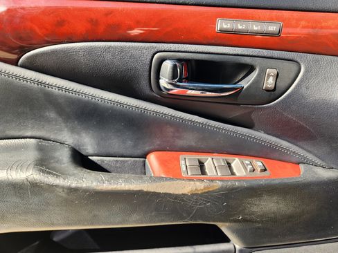 Used 2011 Lexus LS 460 L image 28