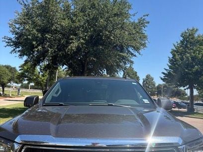 Used 2021 GMC Yukon SLT w/ SLT Luxury Plus Package