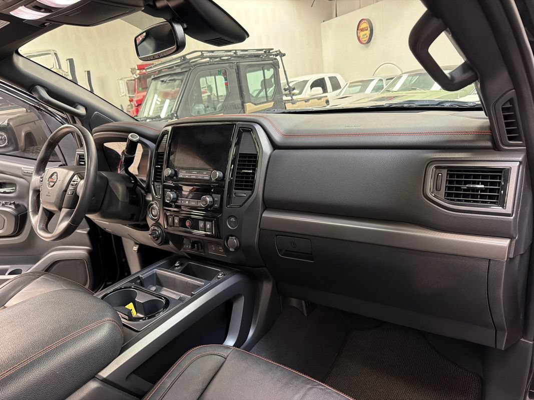 Used 2021 Nissan Titan PRO-4X w/ Pro-4x Convenience Package AWD/4WD image 40