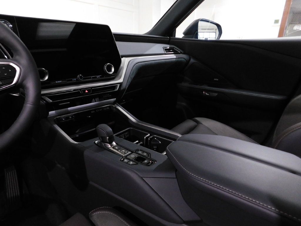 Used 2026 Lexus TX 350 AWD image 57