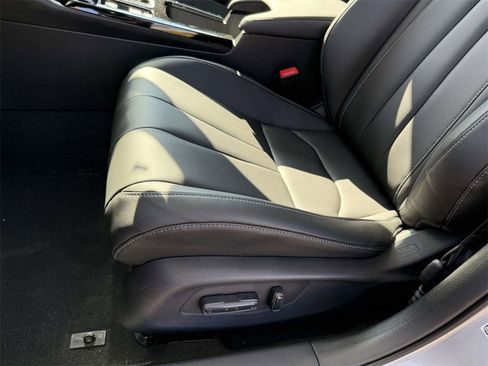 Certified 2025 Acura Integra A-Spec image 22