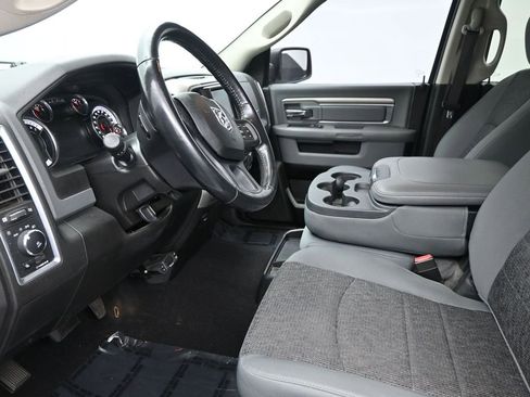 Used 2019 RAM 1500 Big Horn image 11