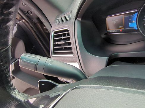 Used 2016 Ford Explorer Limited image 39