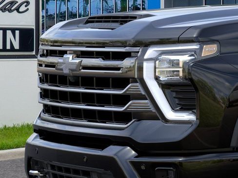 New 2026 Chevrolet Silverado 2500 High Country w/ Midnight Edition AWD/4WD image 13